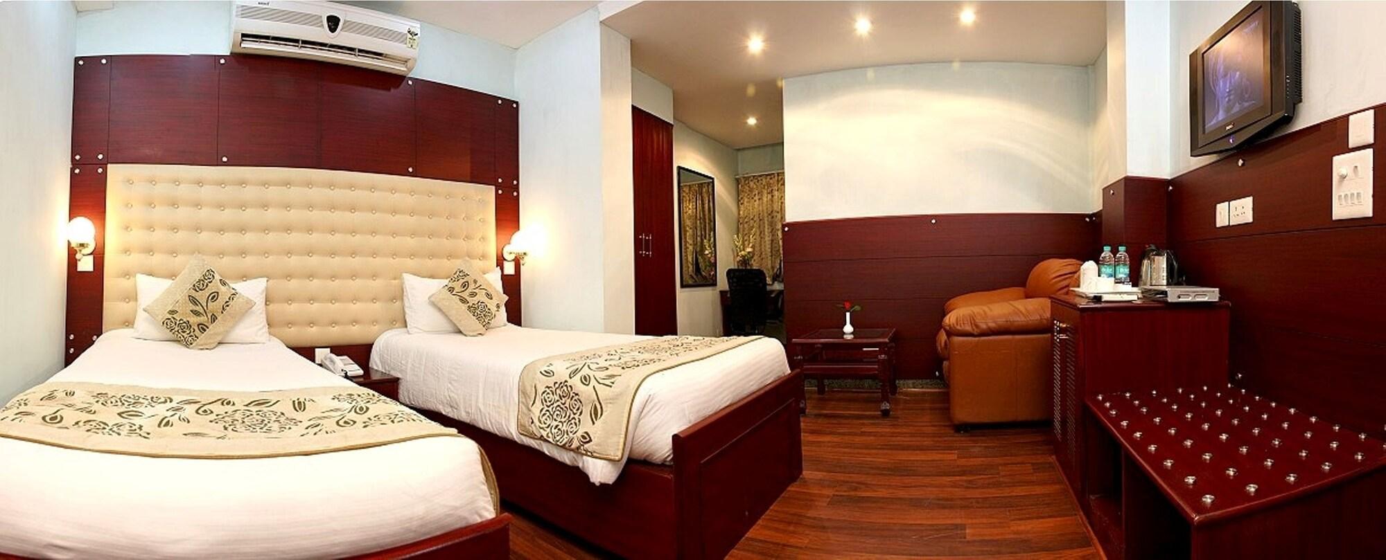 Oyo 367 Hotel Forest Green New Delhi Buitenkant foto