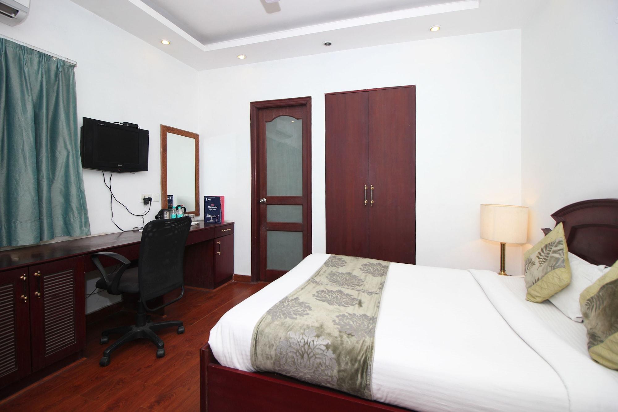 Oyo 367 Hotel Forest Green New Delhi Buitenkant foto