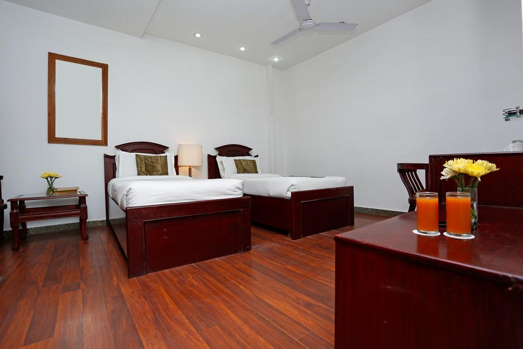 Oyo 367 Hotel Forest Green New Delhi Buitenkant foto