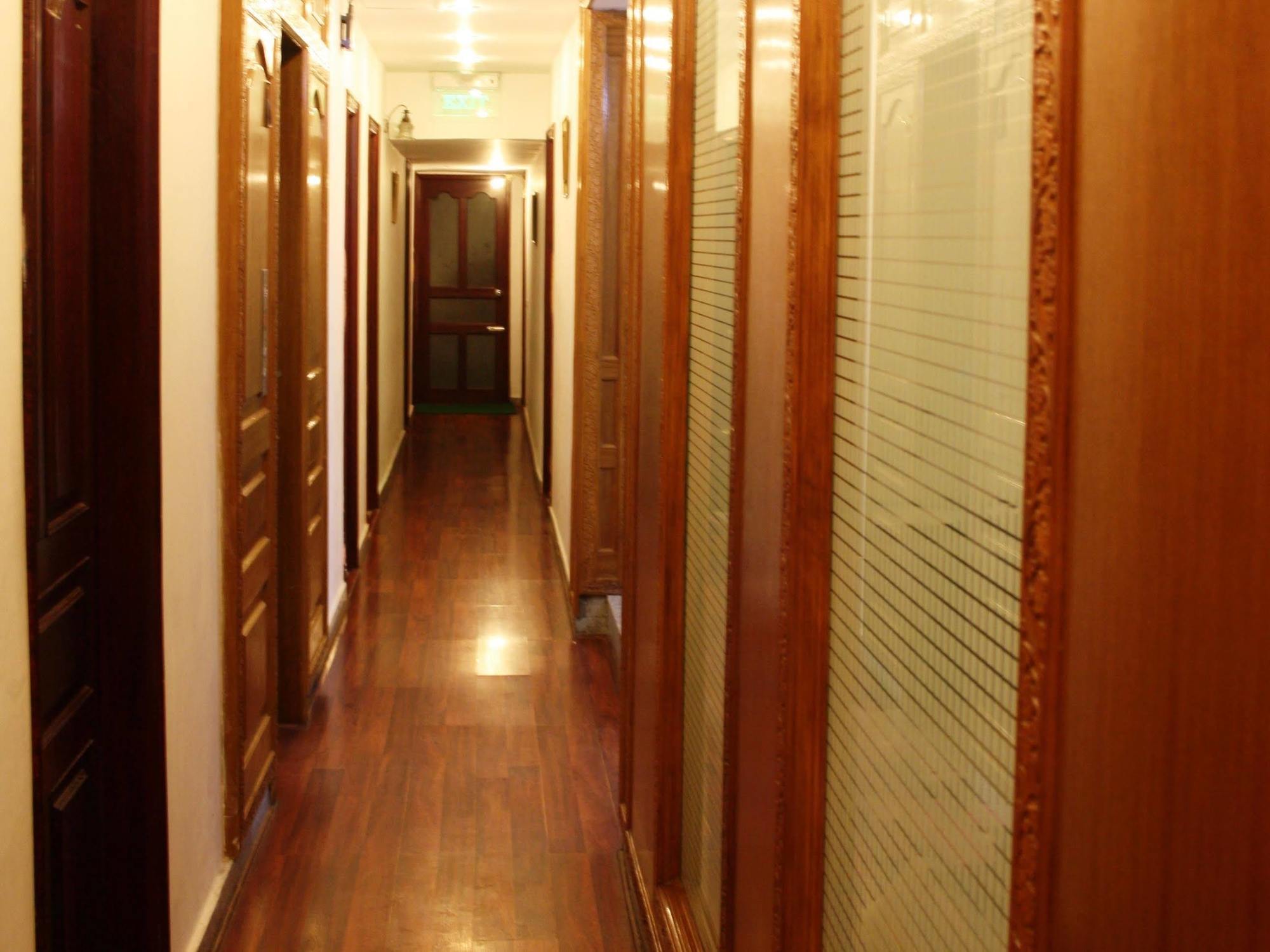 Oyo 367 Hotel Forest Green New Delhi Buitenkant foto